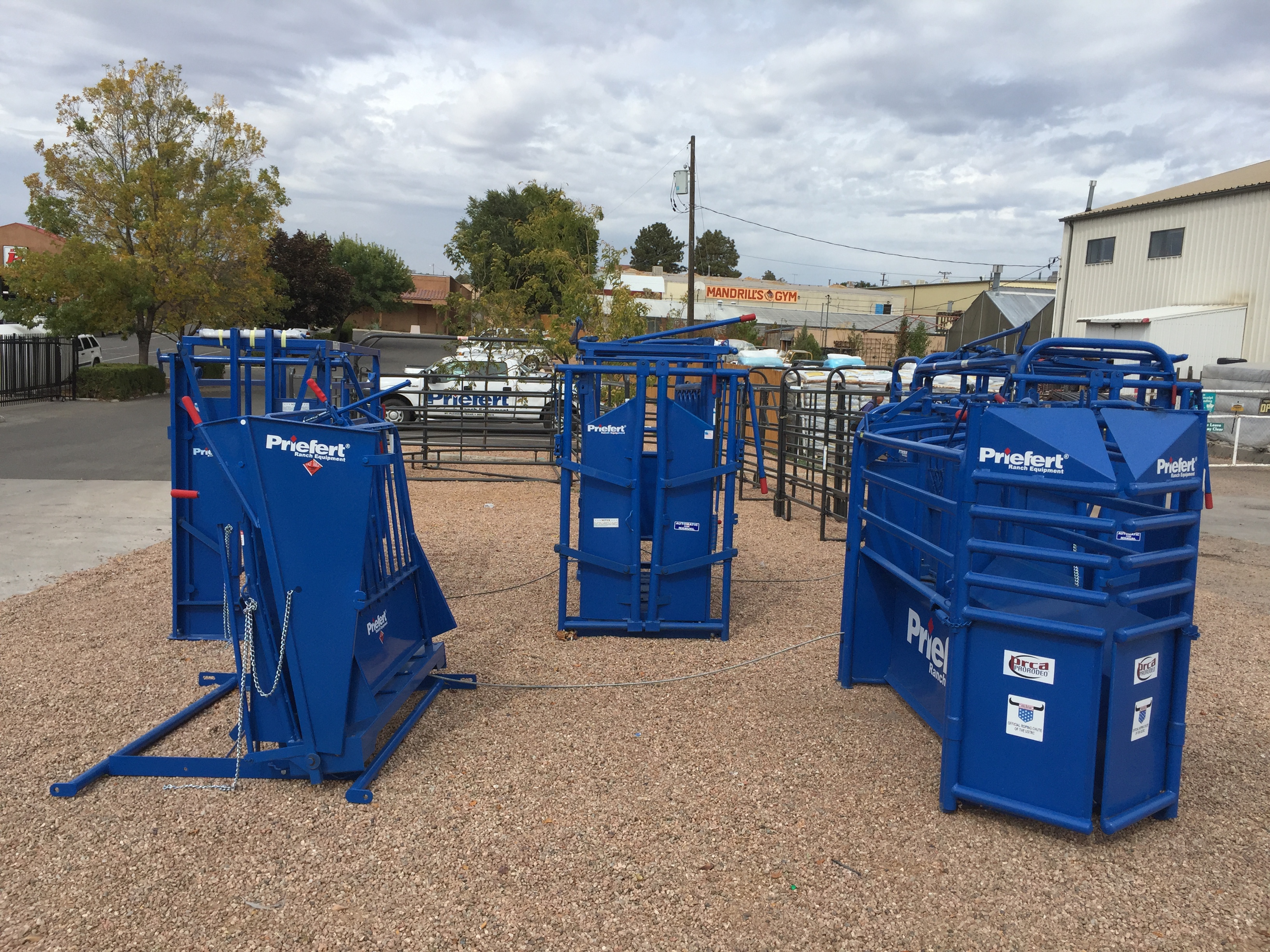 Mixed Outdoor Display 17.jpg